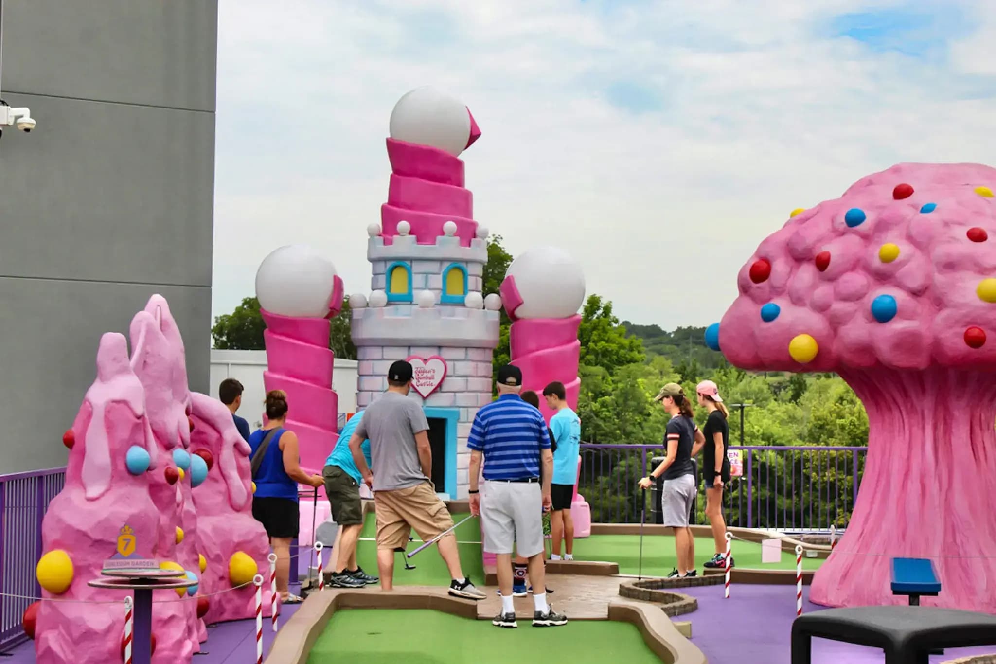  Crave Golf Club - Group Rooftop