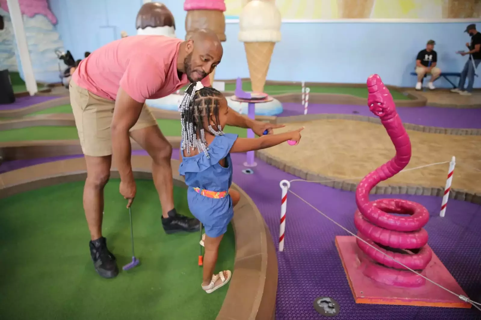 indoor putt putt