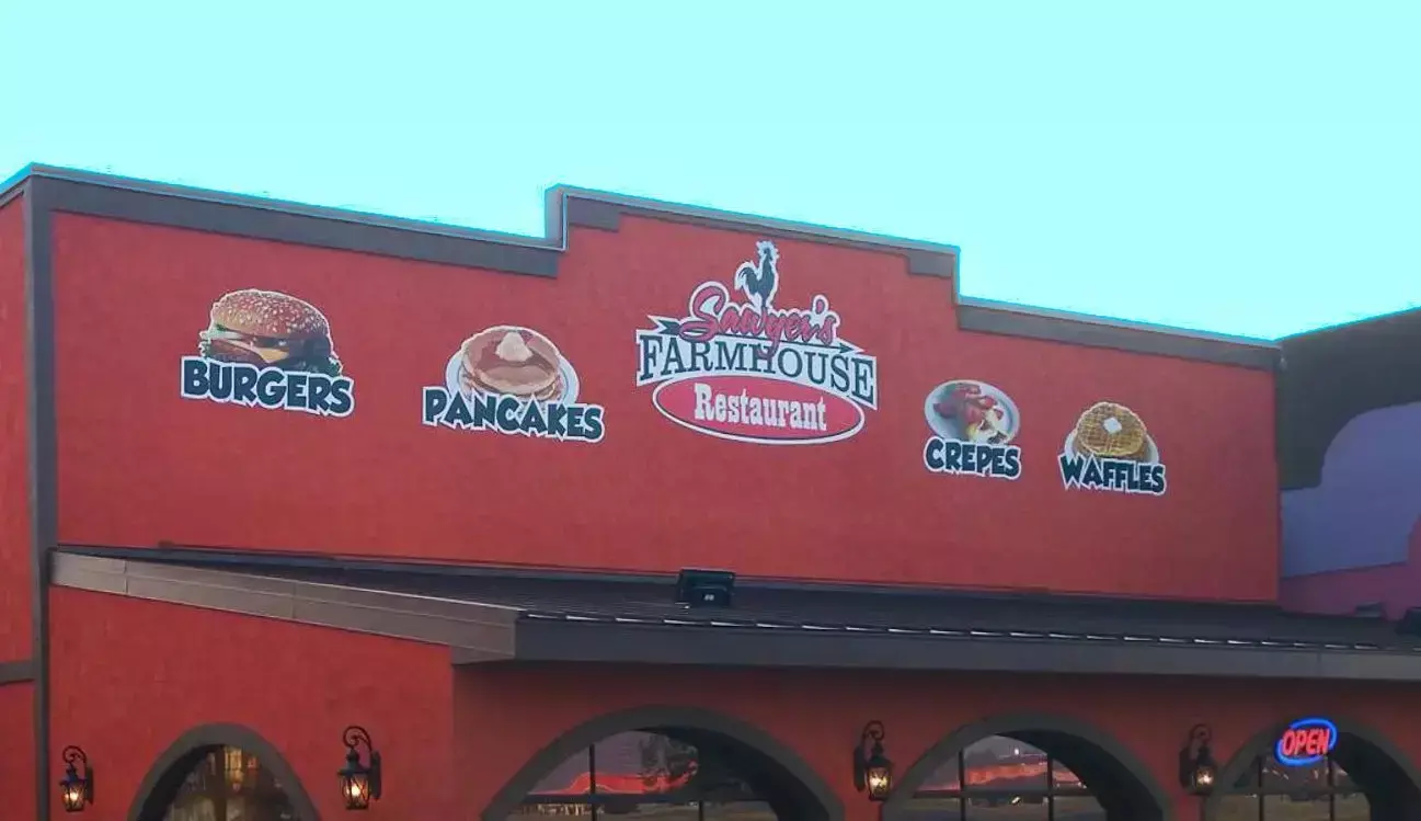 sawyers-farmhouse-breakfast