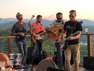 anakeesta-blooms-and-tunes