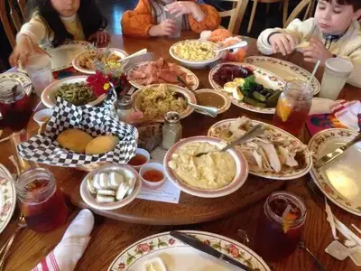mamas-farmhouse-thanksgiving