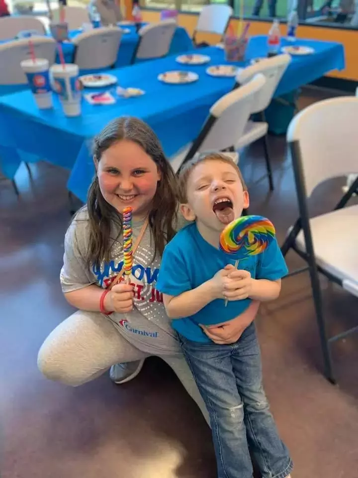 kids at party