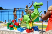 toy box mini golf - part of pigeon forge park hopper pass