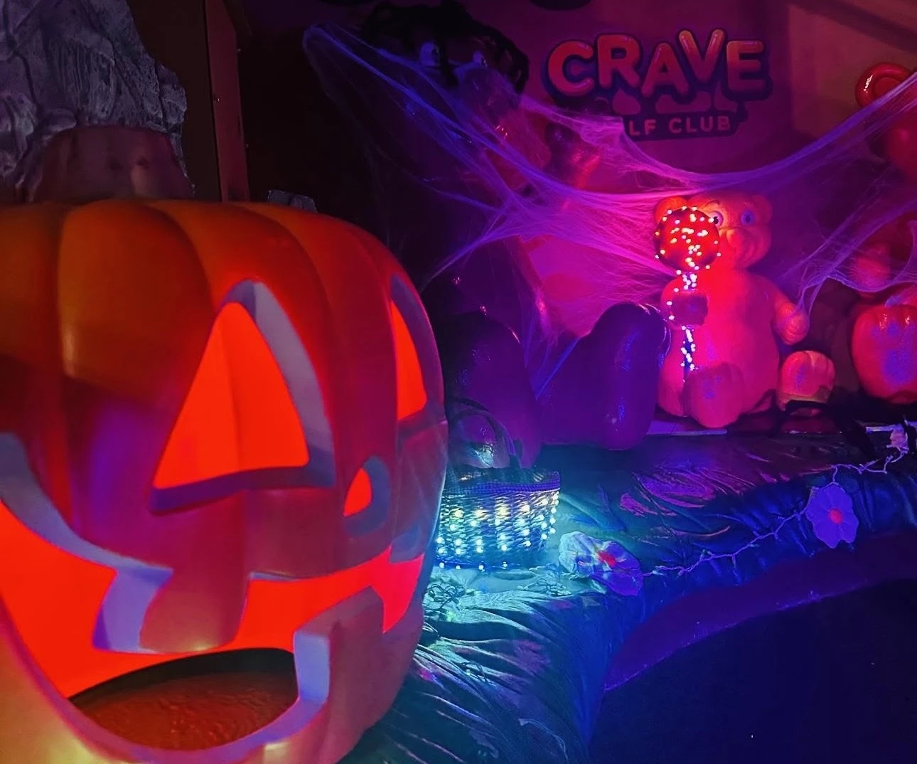 craveyard nights halloween putt putt mini golf